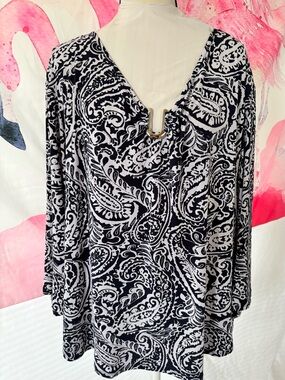 Cato Black & White Paisley V-Neck Long Sleeve Tunic Top Size 4X